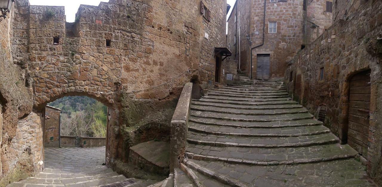 La Loggia Del Capitano - Rione Capisotto Lägenhet Pitigliano Exteriör bild