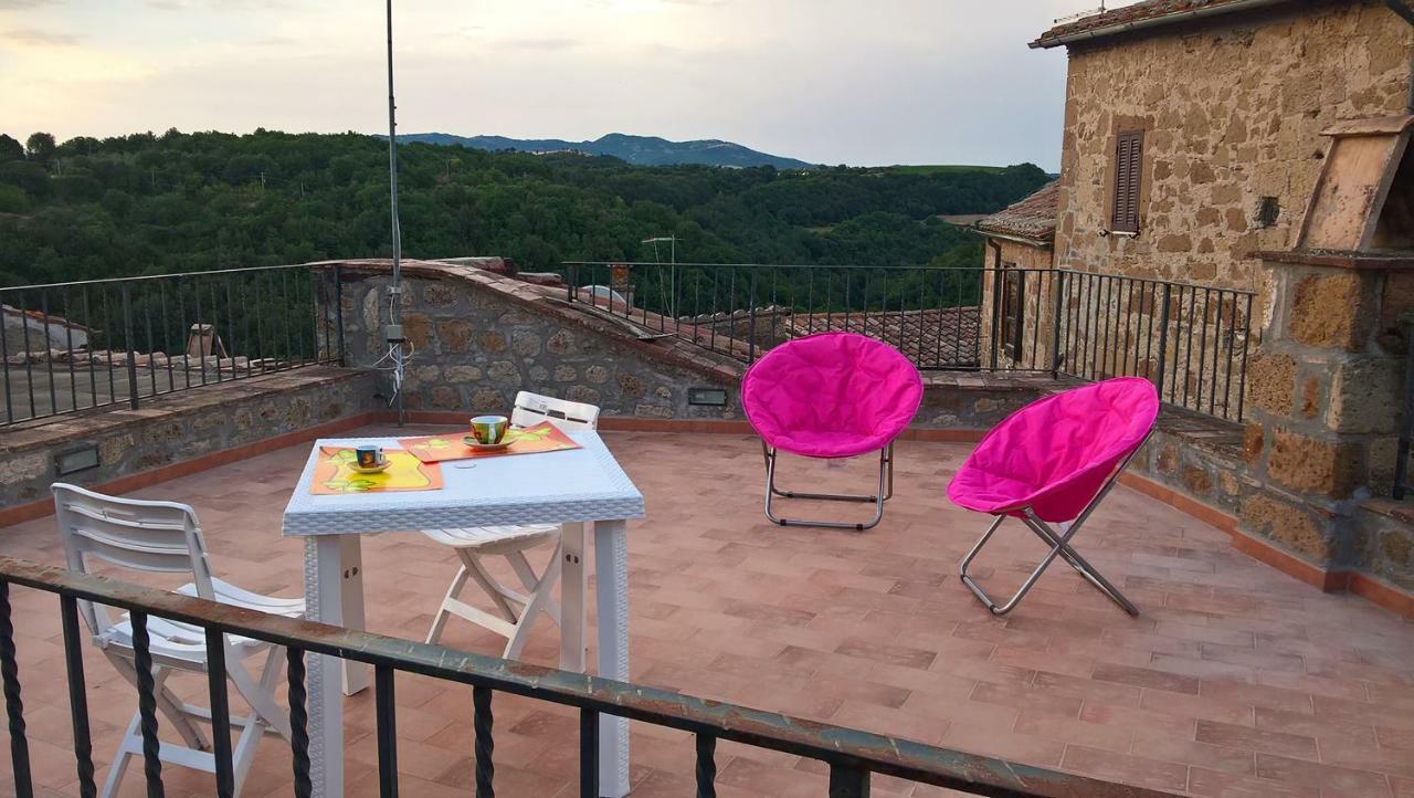 La Loggia Del Capitano - Rione Capisotto Lägenhet Pitigliano Exteriör bild
