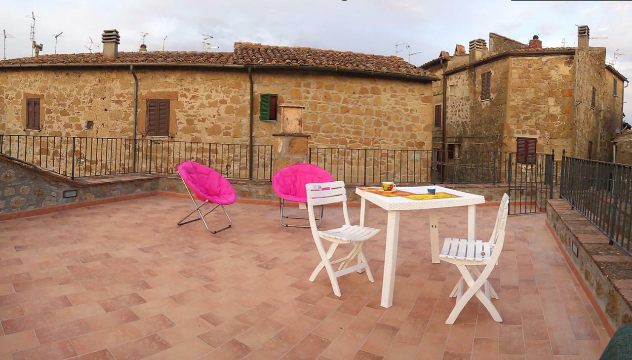 La Loggia Del Capitano - Rione Capisotto Lägenhet Pitigliano Exteriör bild